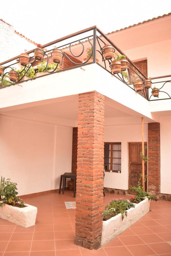 Casa San Martin Suites Cochabamba Exterior photo